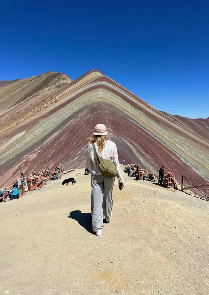 rainbow mountain tour views