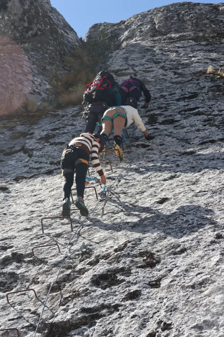 Escalar roca Ayacco